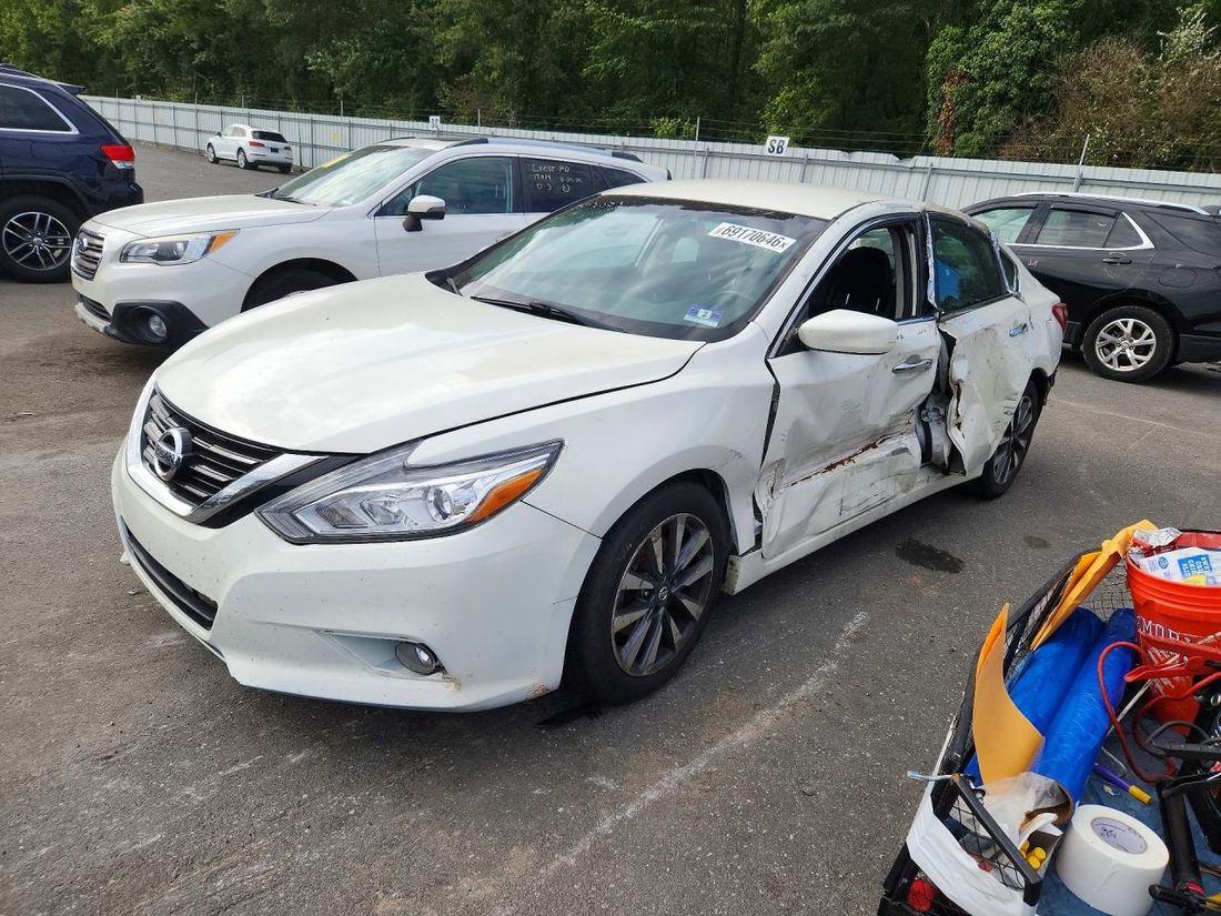 2017 NISSAN ALTIMA