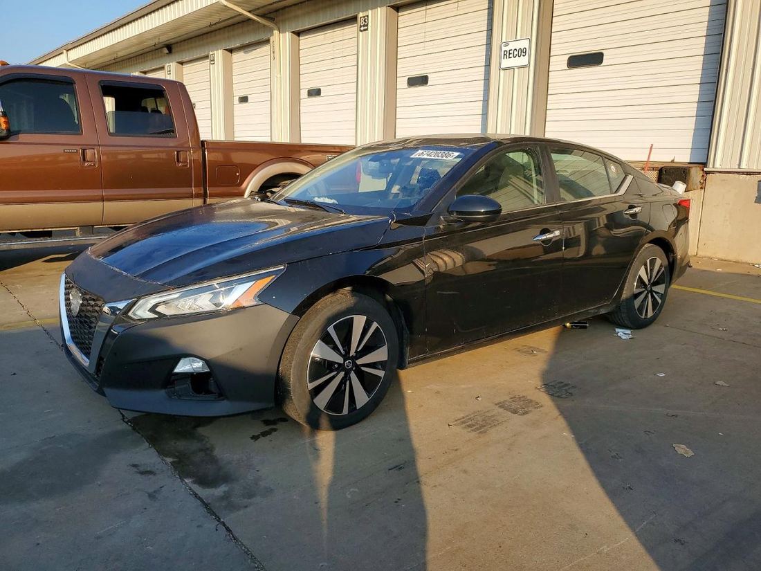2022 NISSAN ALTIMA