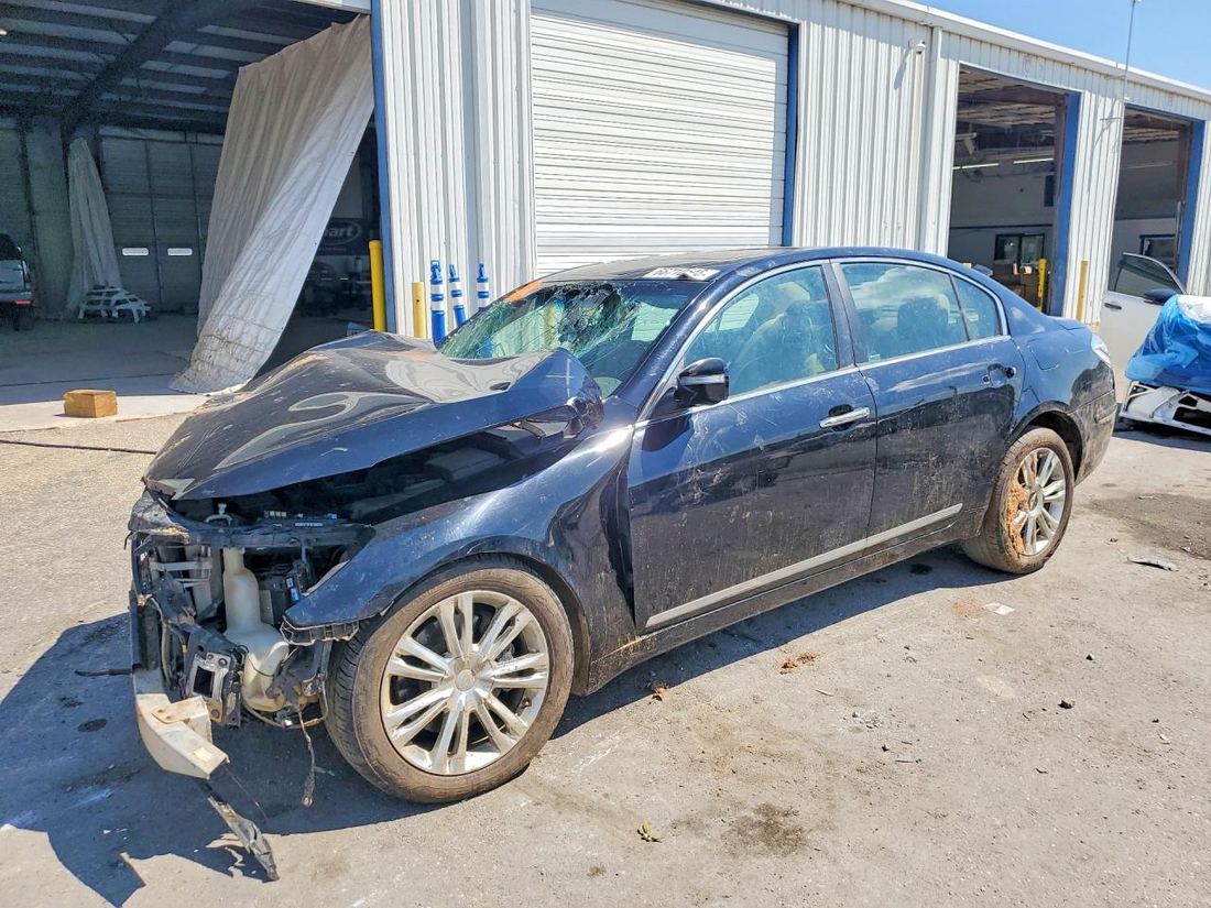 2010 HYUNDAI GENESIS