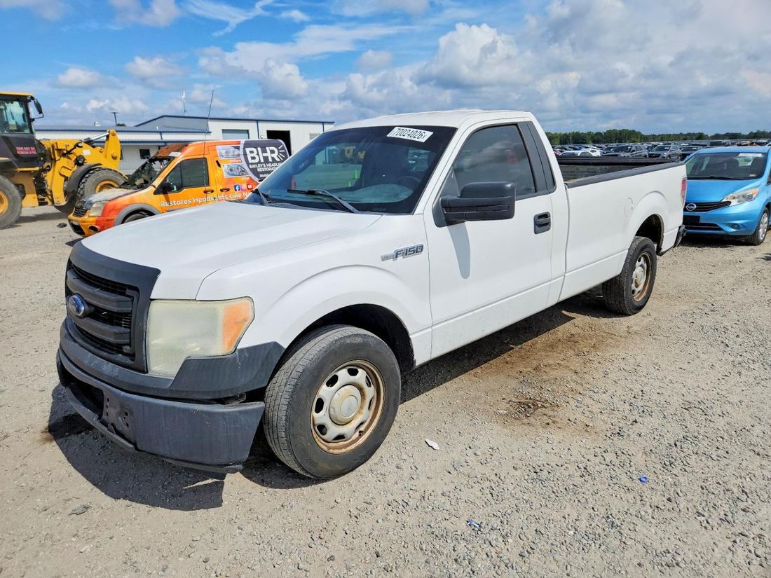 2014 FORD F150