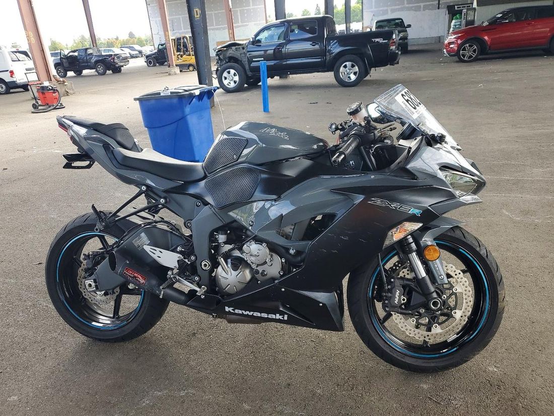 2019 KAWASAKI ZX636