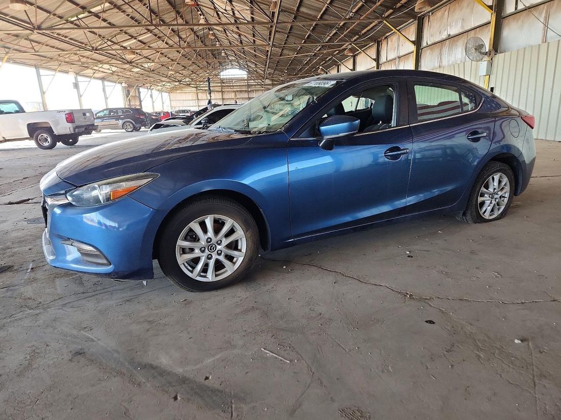 2017 MAZDA 3