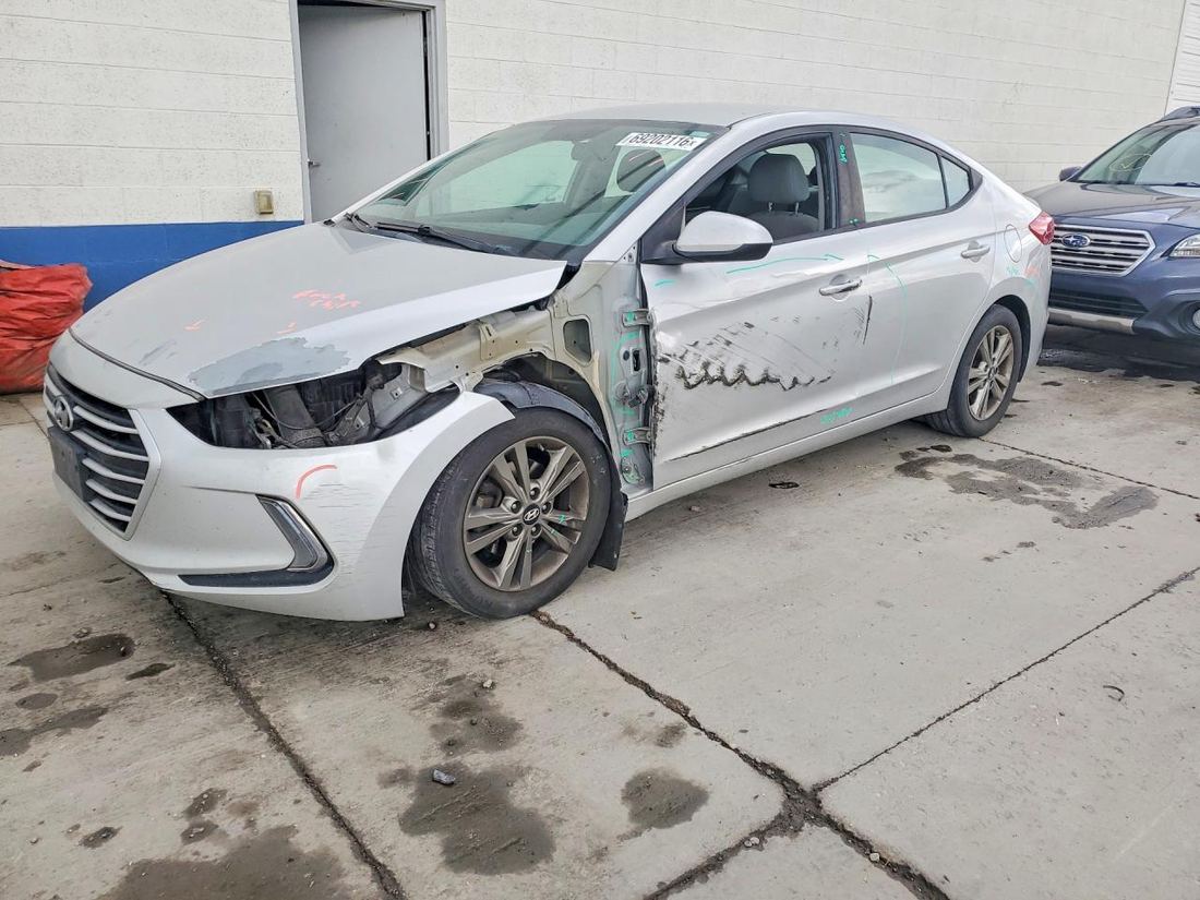 2017 HYUNDAI ELANTRA