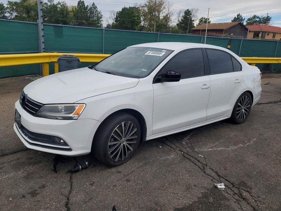 2016 VOLKSWAGEN JETTA