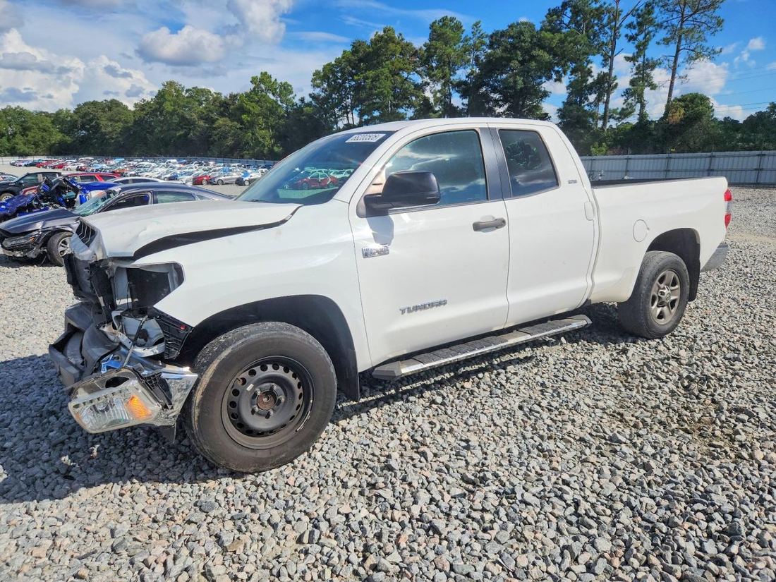 2017 TOYOTA TUNDRA