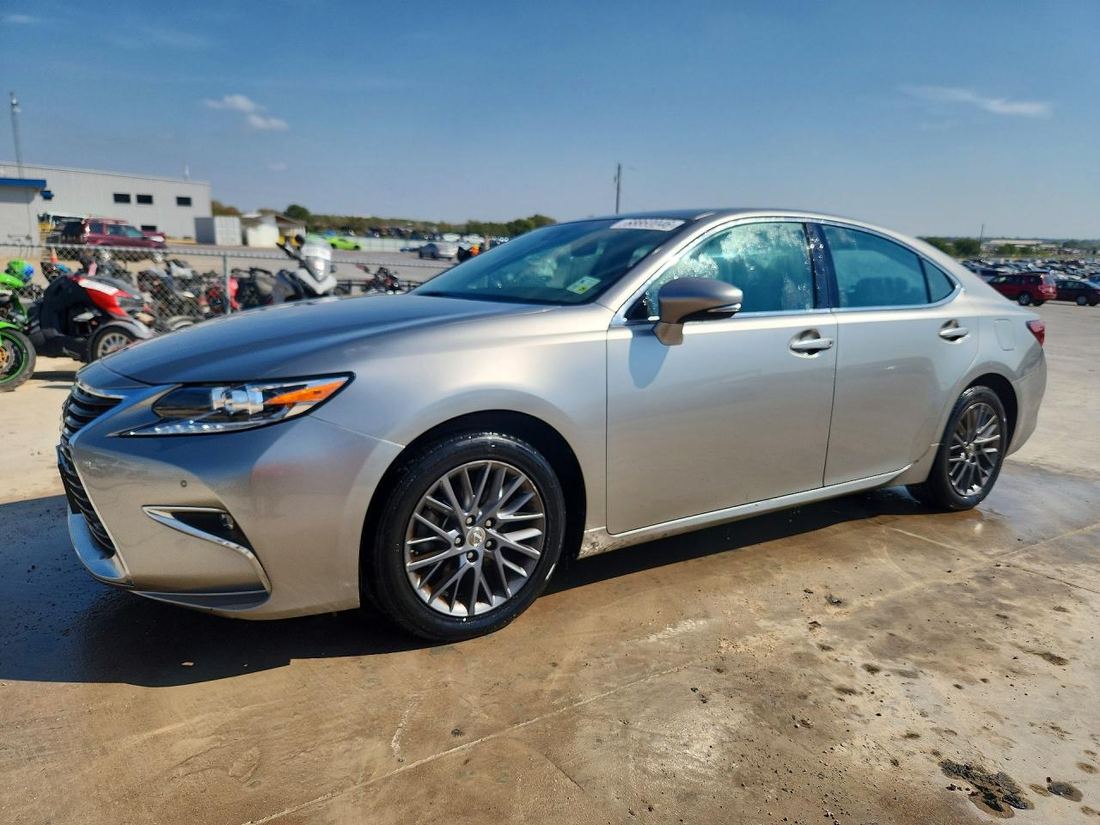 2018 LEXUS ES