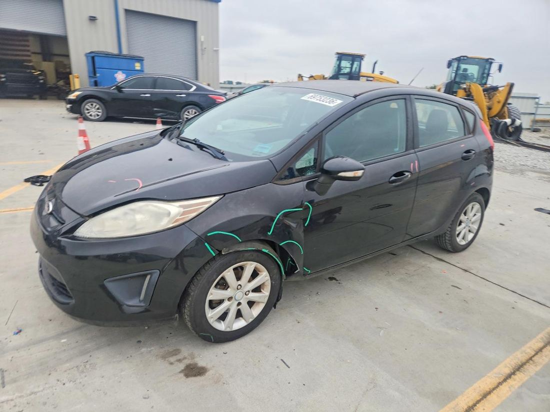 2013 FORD FIESTA