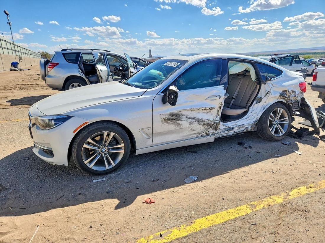2018 BMW 330