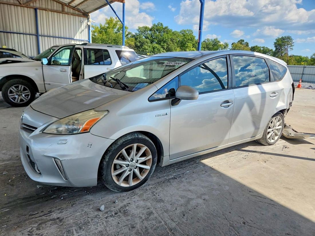 2012 TOYOTA PRIUS V