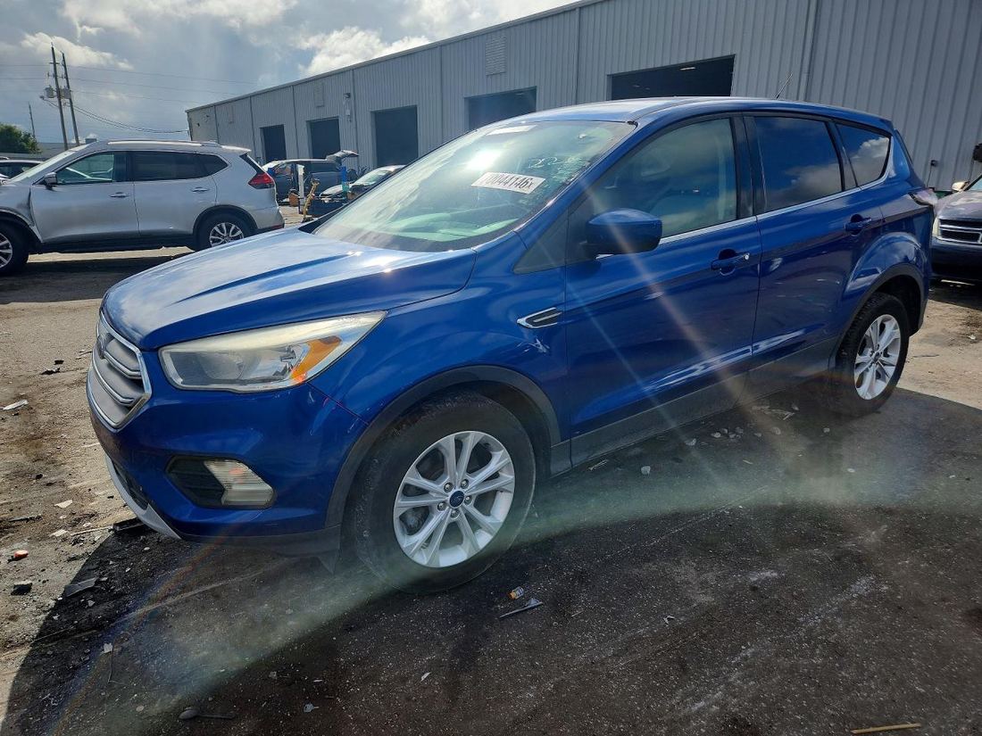 2017 FORD ESCAPE