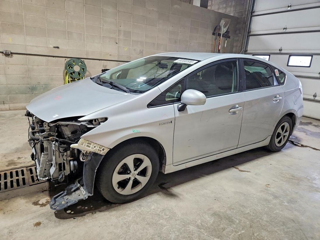 2013 TOYOTA PRIUS