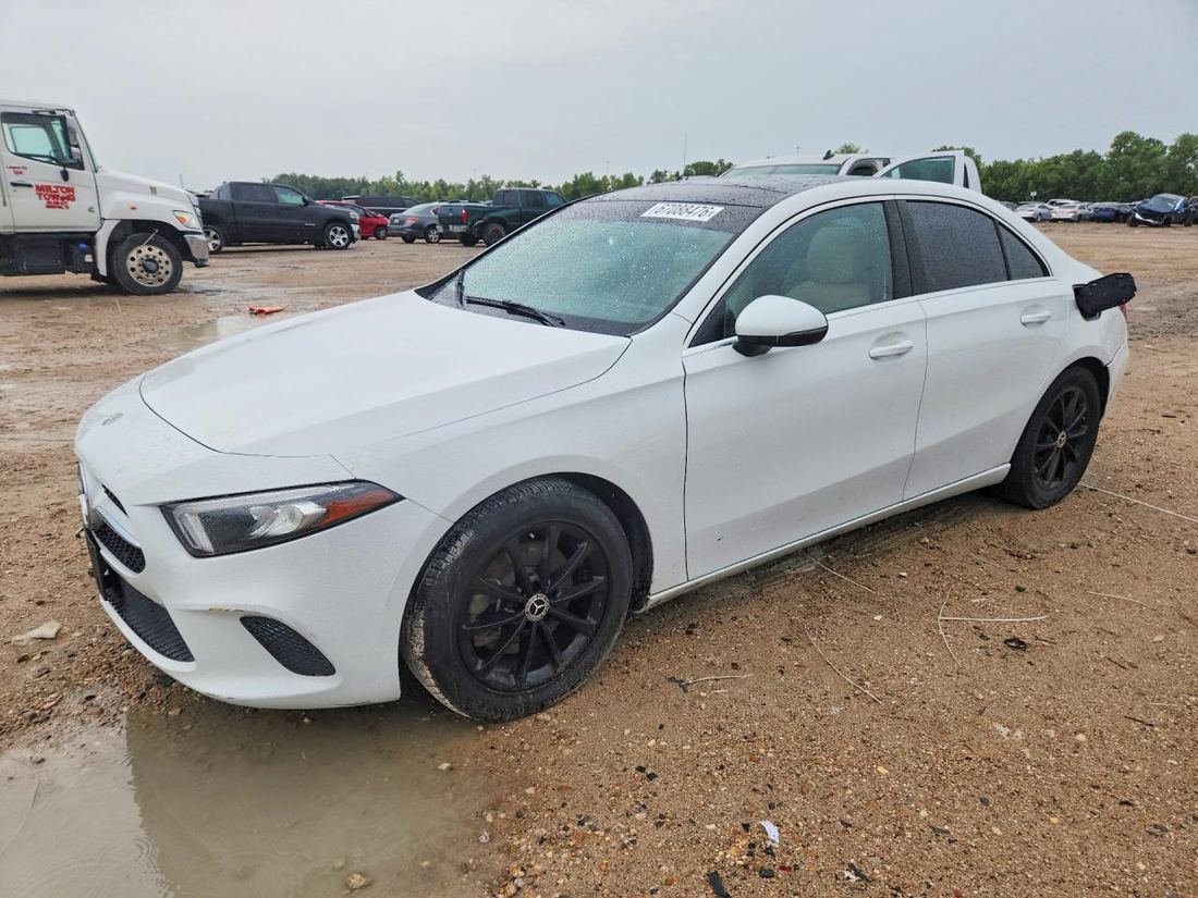 2020 MERCEDES-BENZ A
