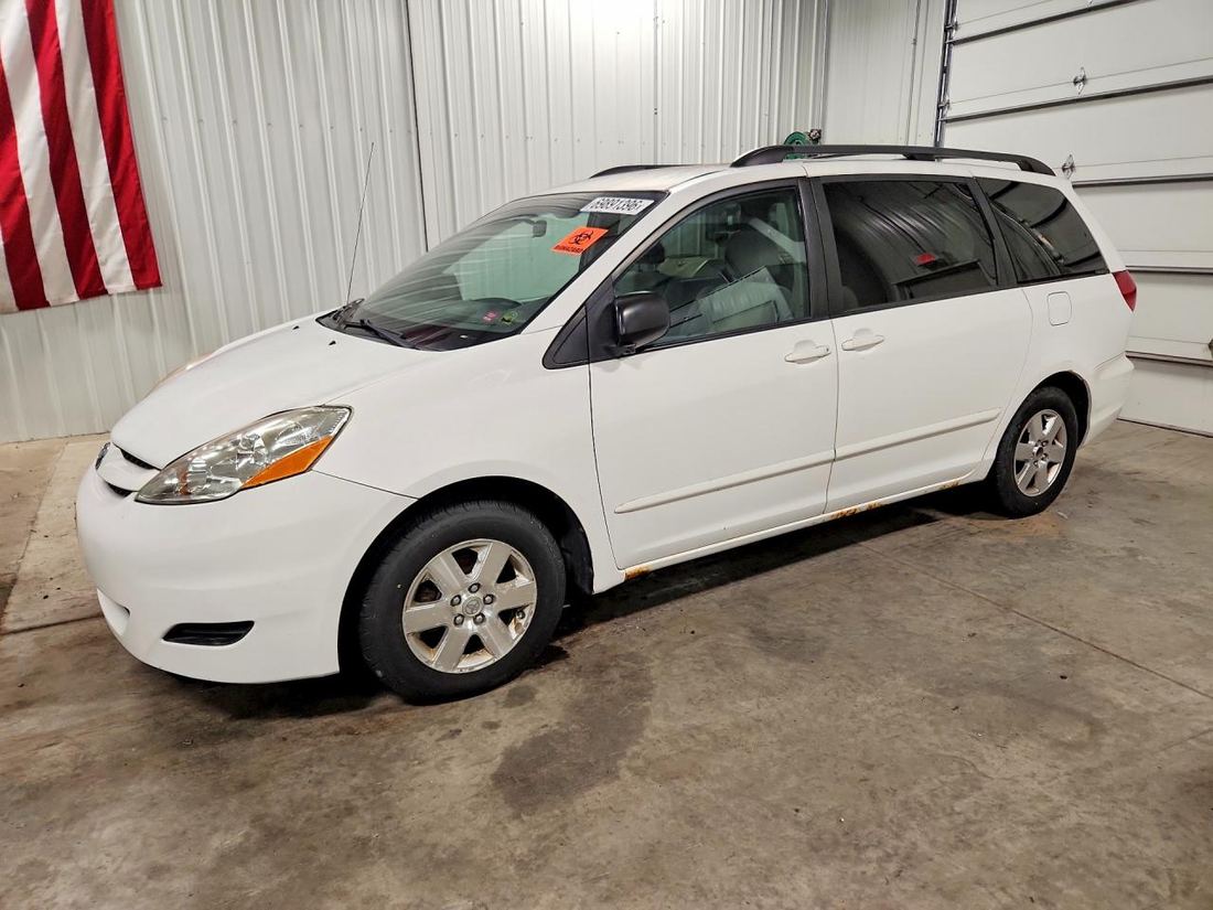 2007 TOYOTA SIENNA