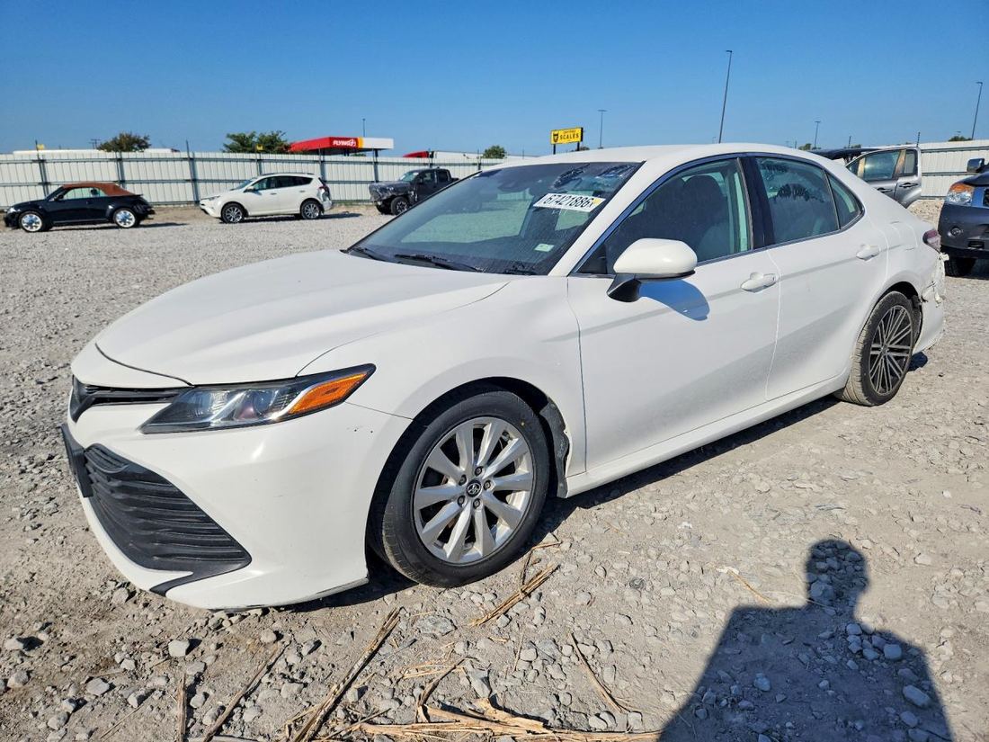 2019 TOYOTA CAMRY