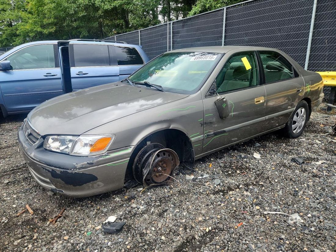 2000 TOYOTA CAMRY