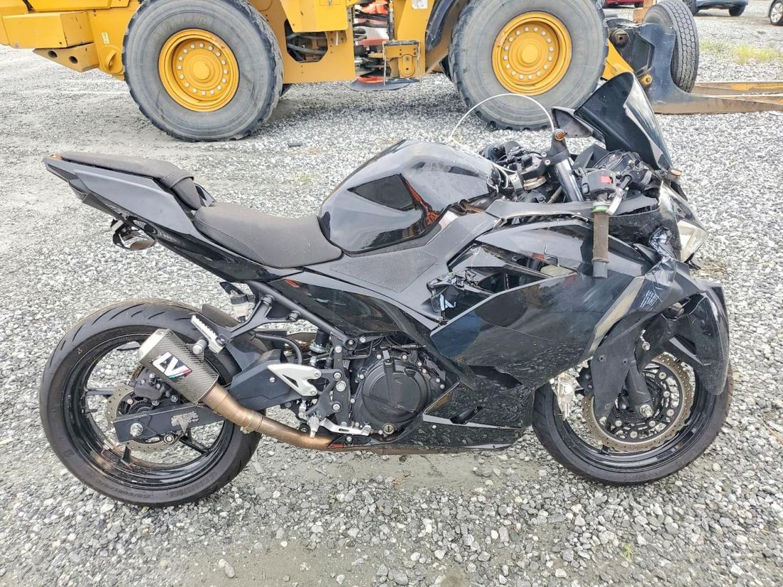 2021 KAWASAKI EX400