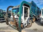 2016 MACK MRU613