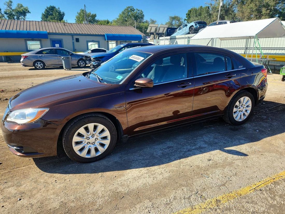 2013 CHRYSLER 200