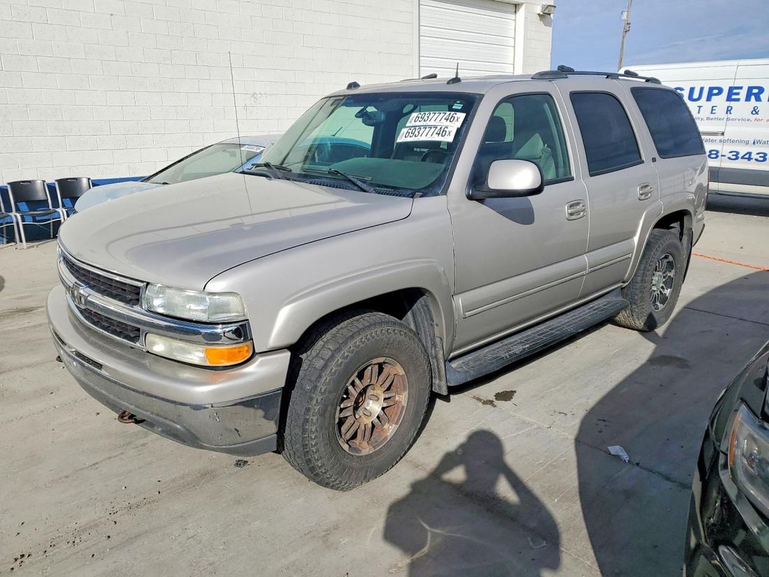 2004 CHEVROLET TAHOE
