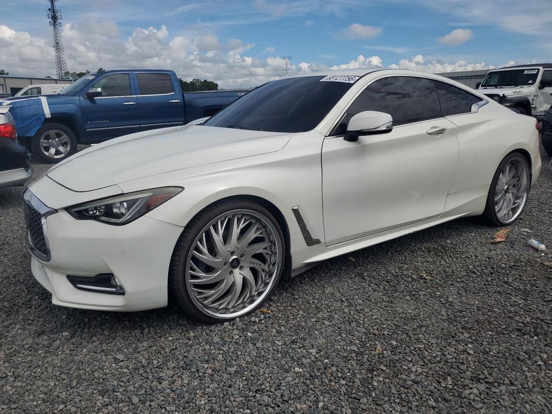2017 INFINITI Q60