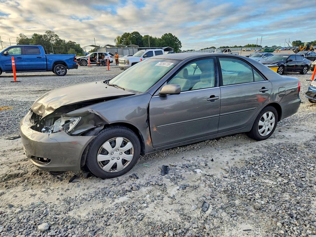 2004 TOYOTA CAMRY