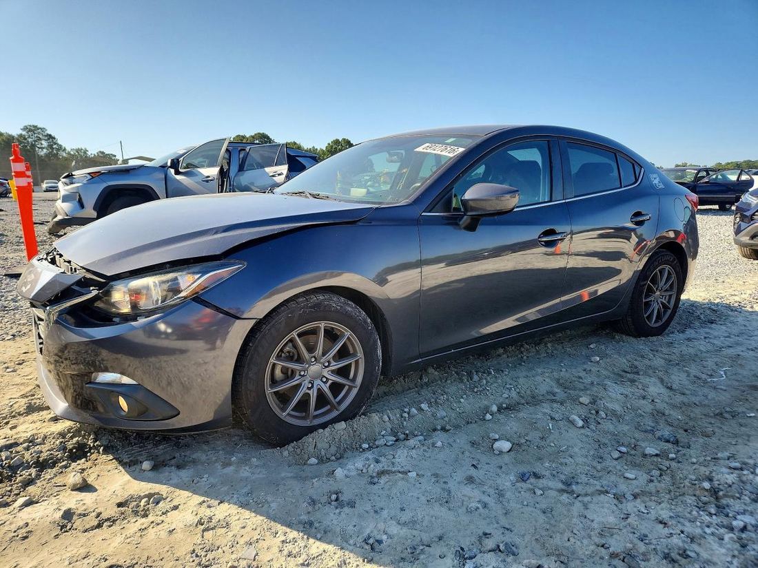 2015 MAZDA 3