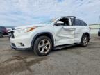 2016 TOYOTA HIGHLANDER