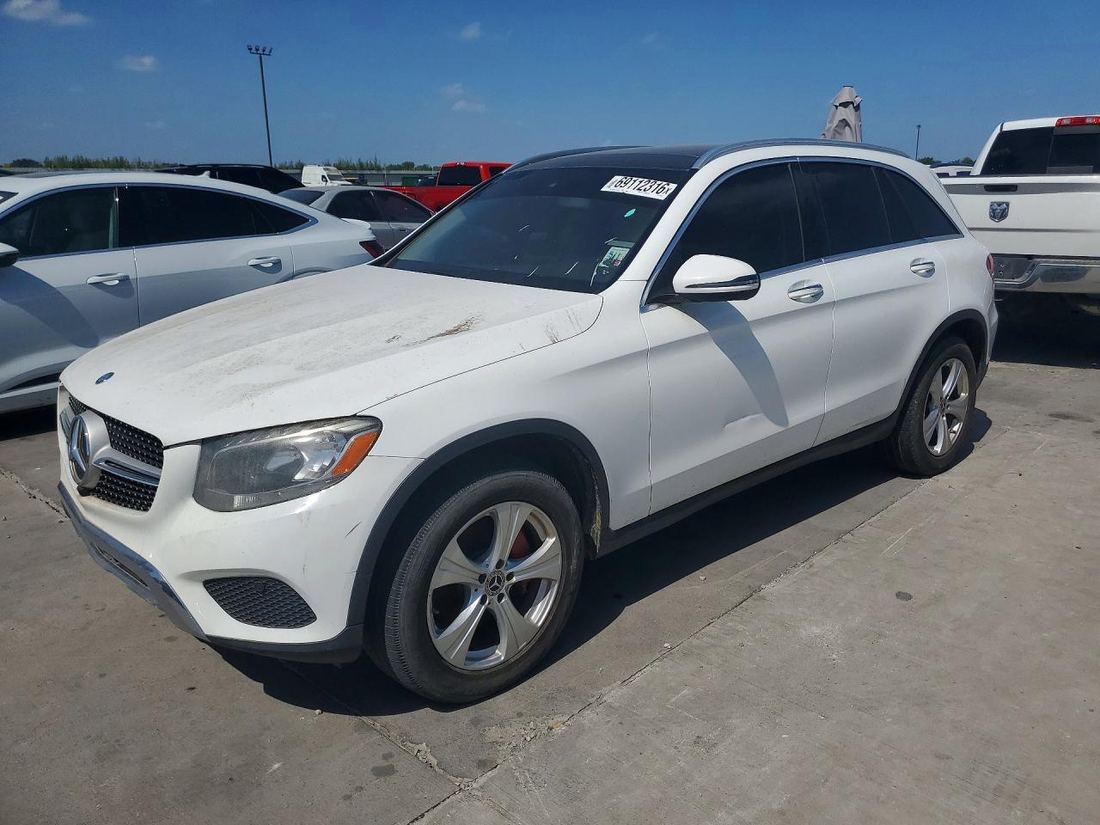 2017 MERCEDES-BENZ GLC
