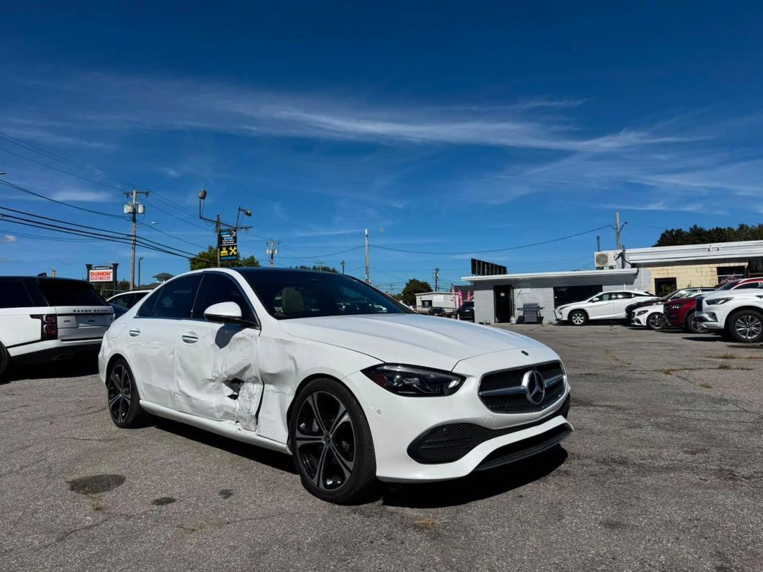 2022 MERCEDES-BENZ C