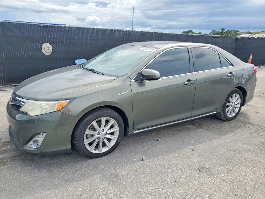 2014 TOYOTA CAMRY HYBRID