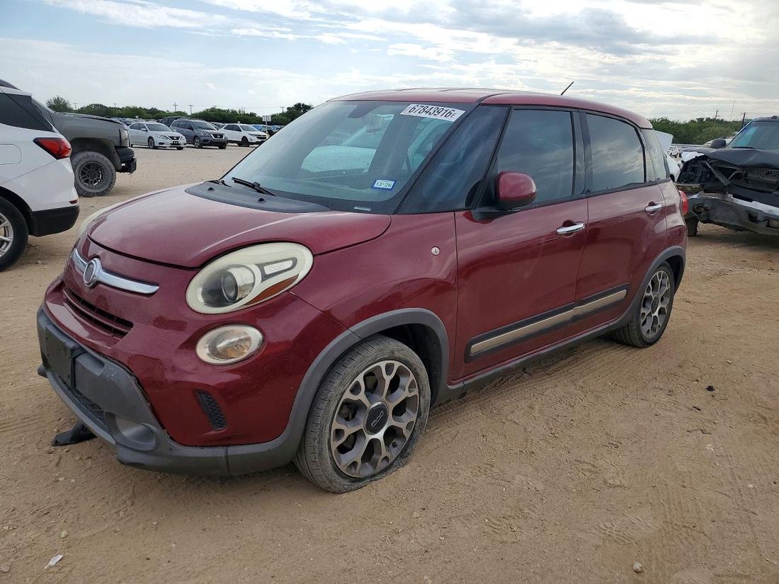2015 FIAT 500L