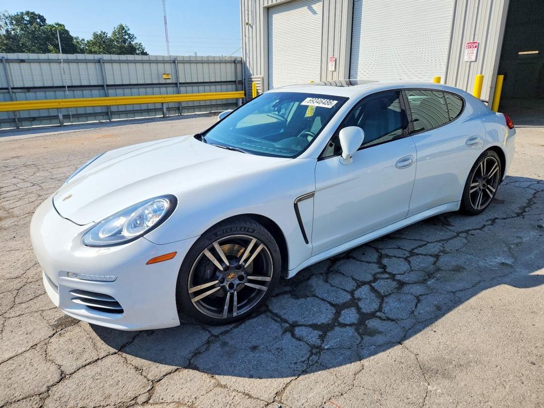 2014 PORSCHE PANAMERA