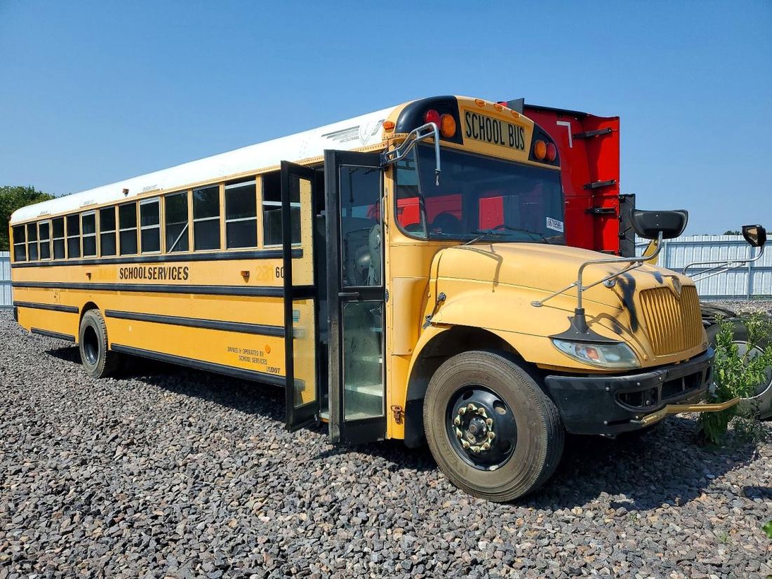 2014 IC CORPORATION 3000