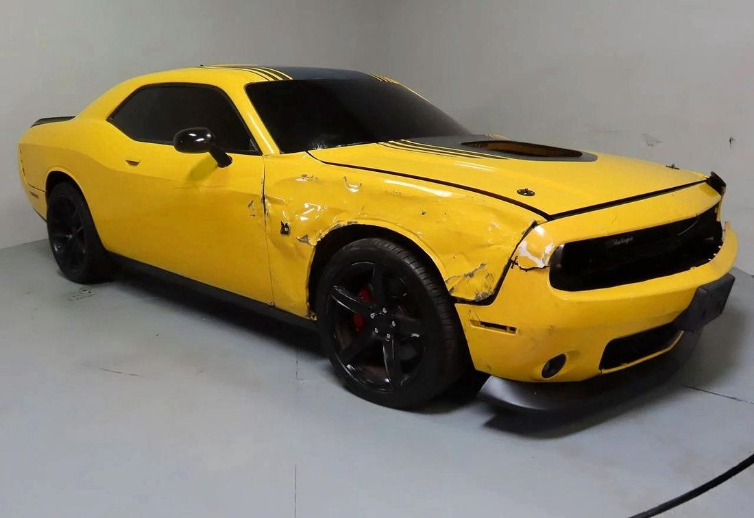 2017 DODGE CHALLENGER