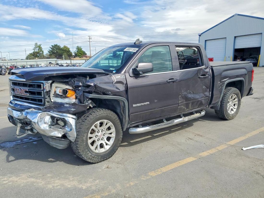 2015 GMC SIERRA