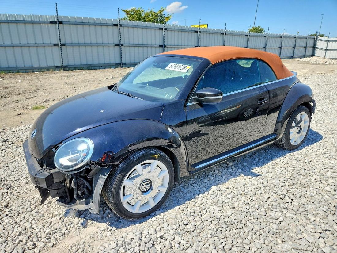 2019 VOLKSWAGEN BEETLE