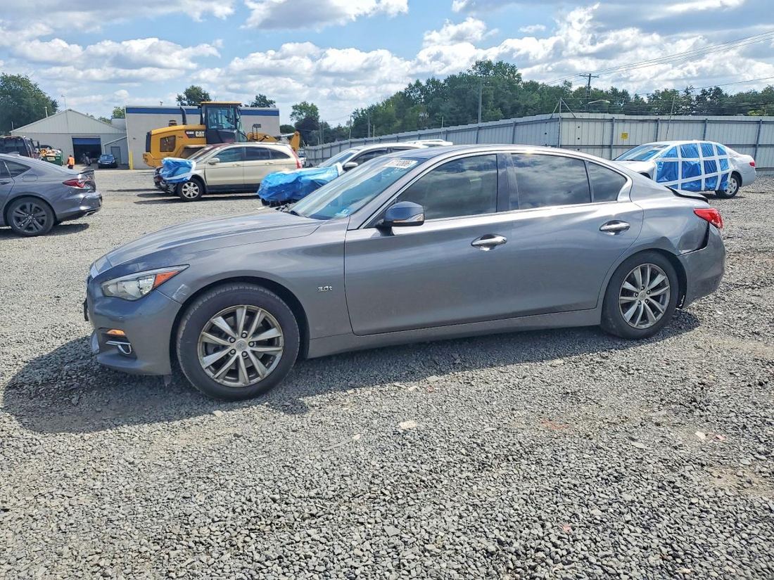 2016 INFINITI Q50
