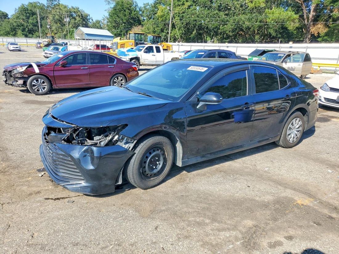 2018 TOYOTA CAMRY