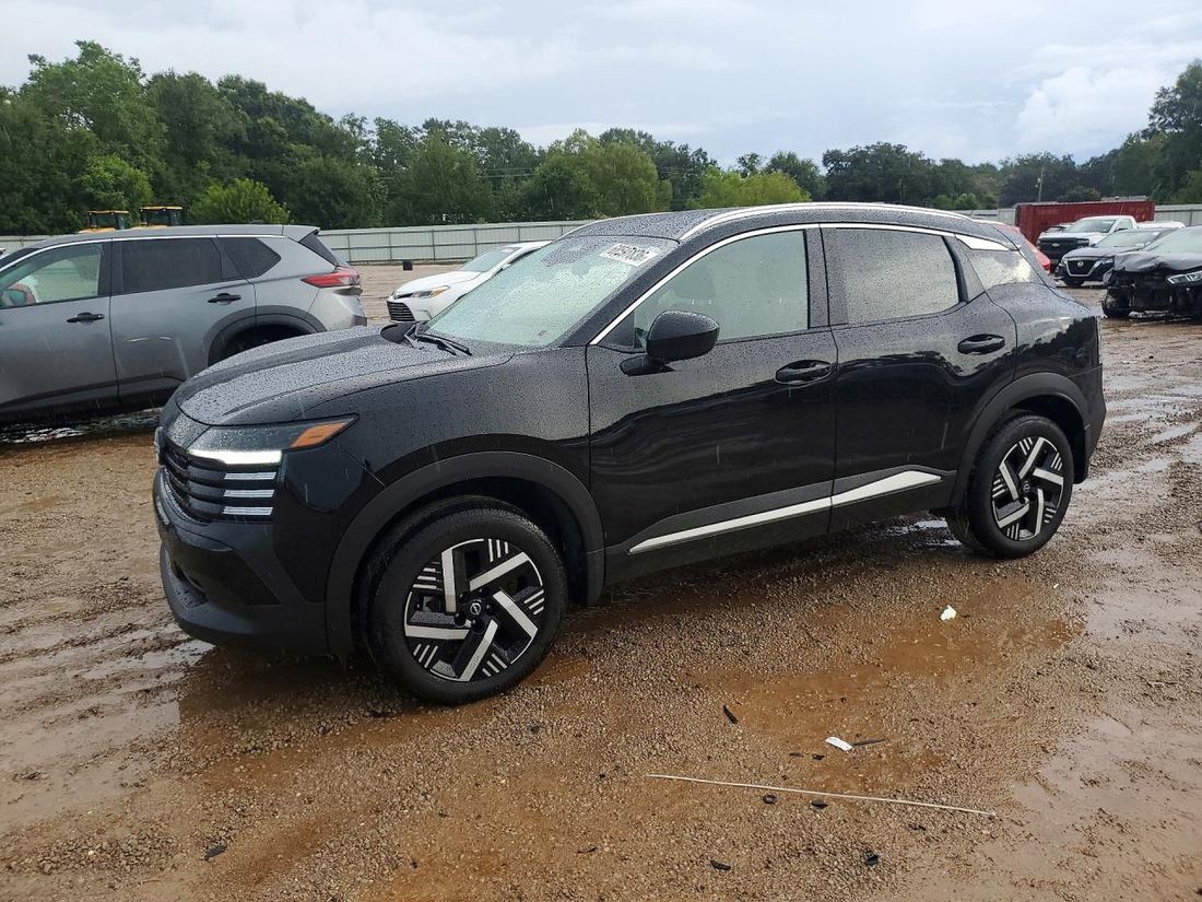 2026 NISSAN KICKS