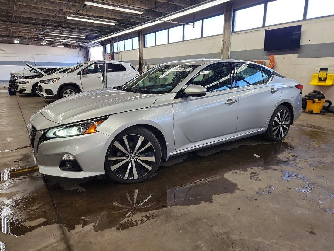 2021 NISSAN ALTIMA