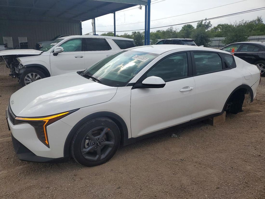 2026 KIA K4