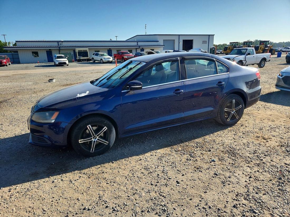 2013 VOLKSWAGEN JETTA