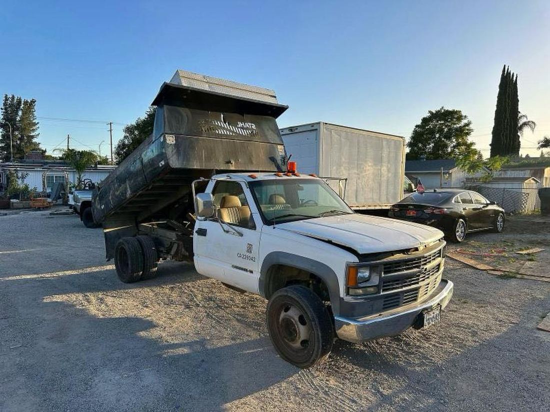 1985 CHEVROLET C/K PICKUP