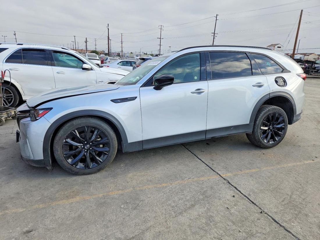 2025 MAZDA CX-90
