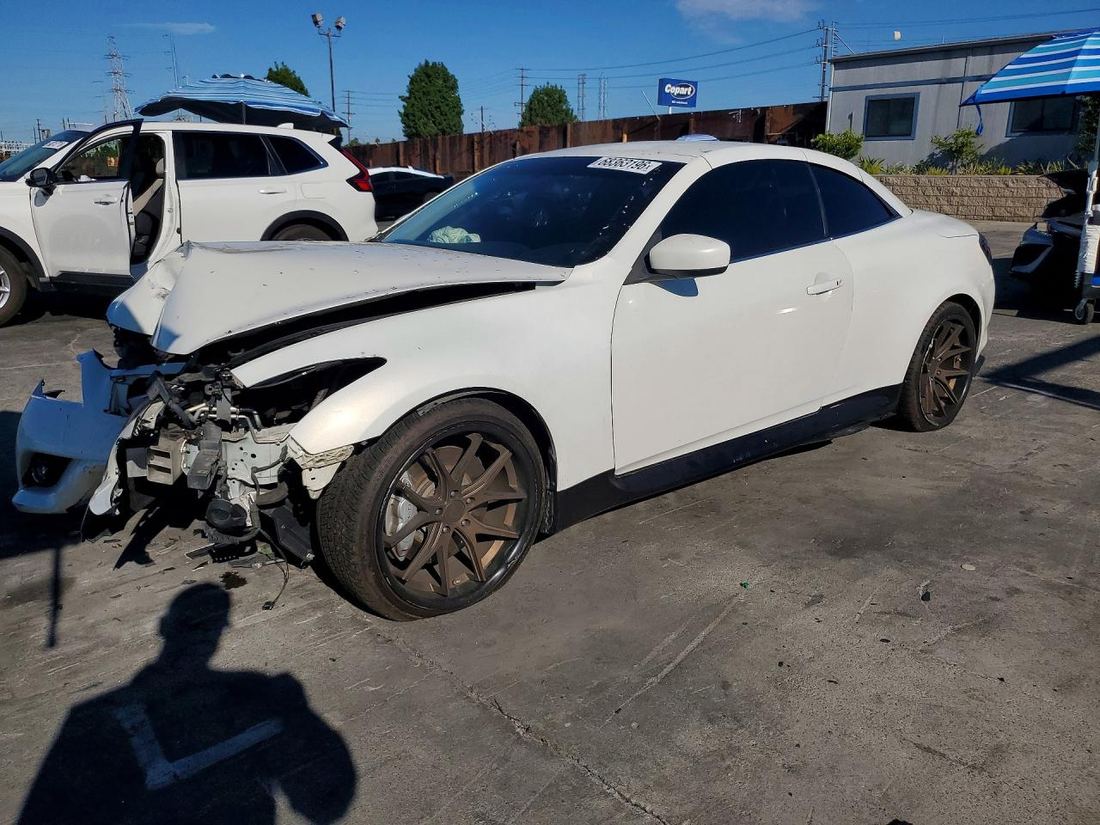 2014 INFINITI Q60 CONVERTIBLE