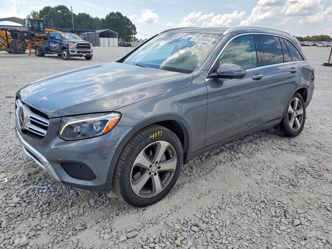 2017 MERCEDES-BENZ GLC