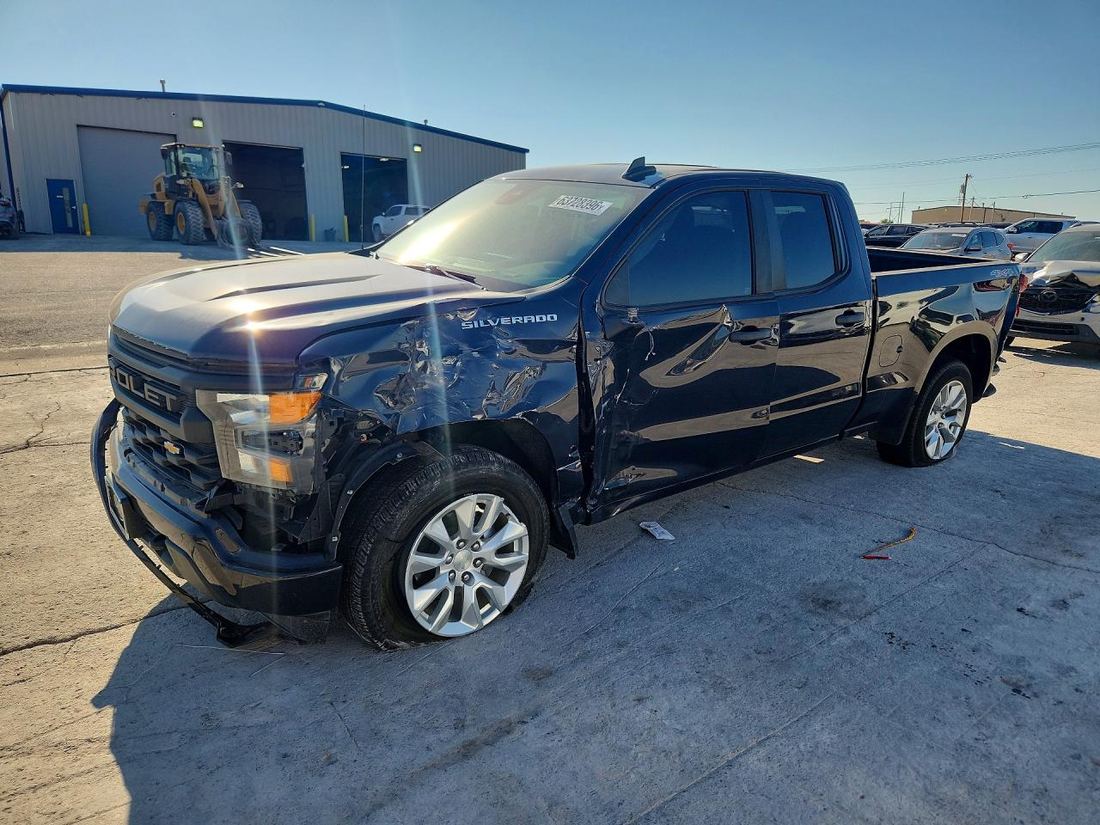 2023 CHEVROLET SILVERADO
