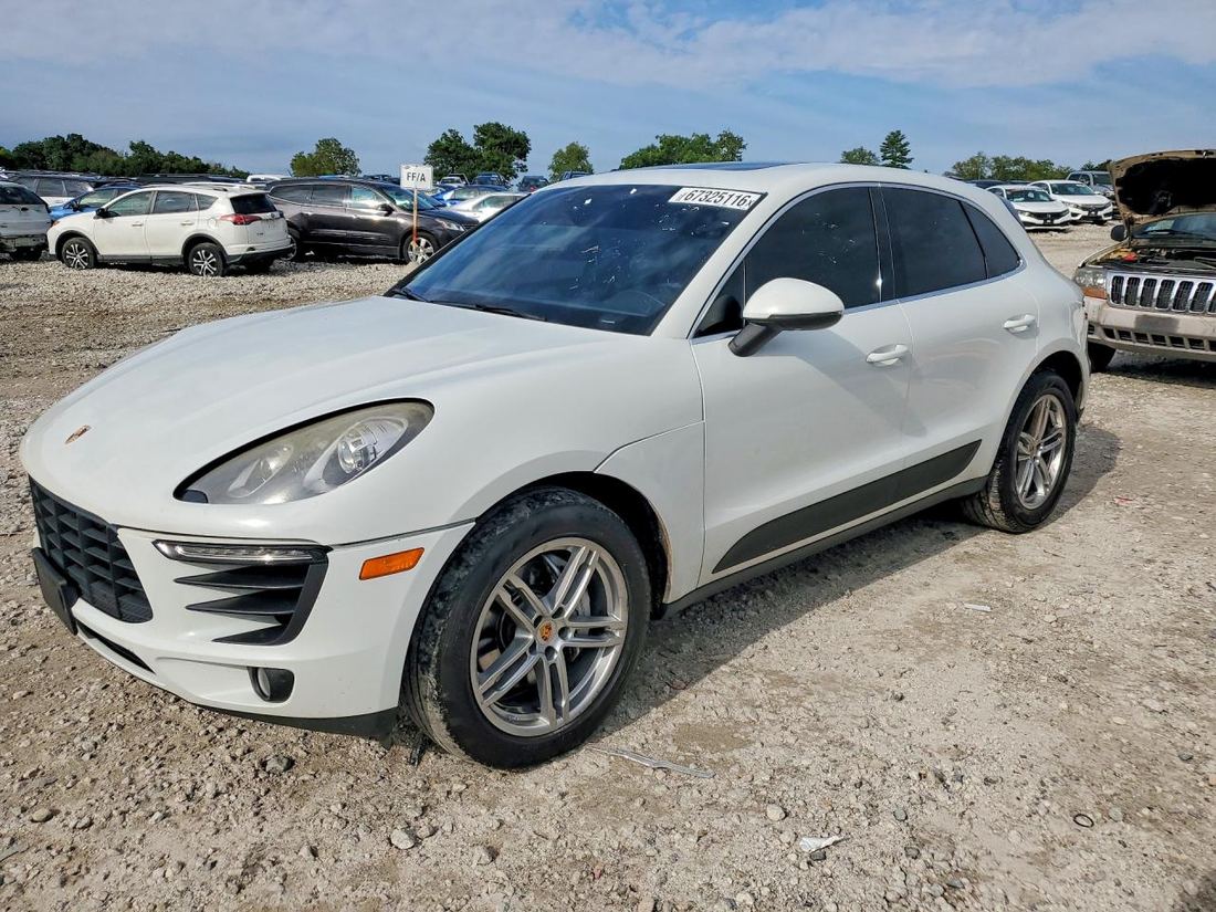 2015 PORSCHE MACAN