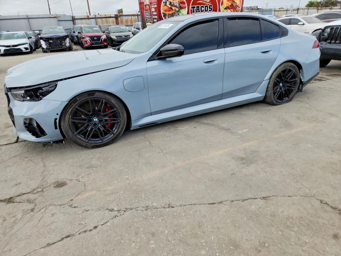 2026 BMW M5
