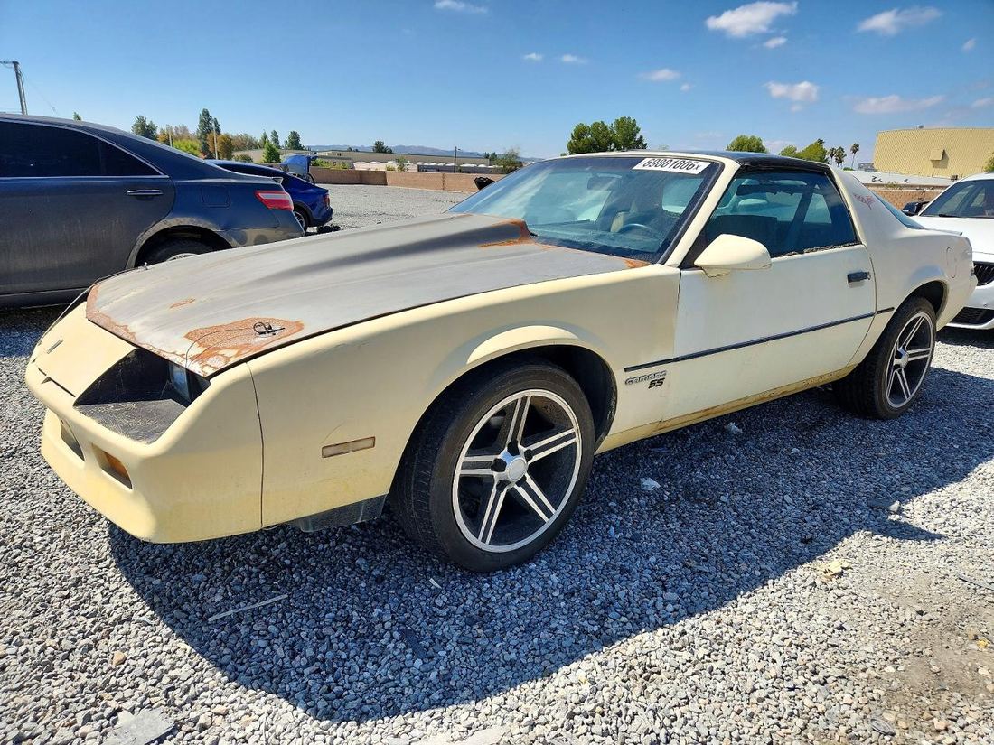 1985 CHEVROLET CAMARO